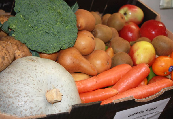 $29 for an Assorted Fruit & Vegetable Box incl. Mandarins & Urban North Island Delivery