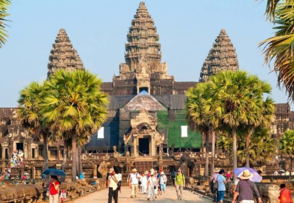 Per-Person, Twin-Share 7 Day Cambodia Private Discovery Tour with Meals, Accommodation, Guided Tours, Boat Cruise, Domestic Transfers & More - Option for Three & Four Star Accommodation Packages - Valid from 1st of March 2024
