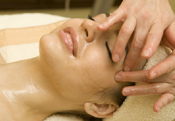 $69 for the Ultimate Beauty Pamper Package, $99 to incl. a Pedicure