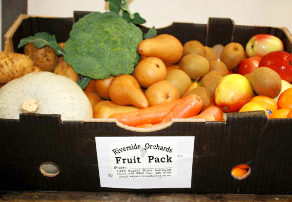 $29 for an Assorted Fruit & Vegetable Box with New Season Navel Oranges incl. Urban North Island Delivery Only