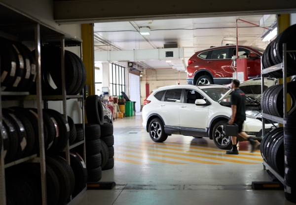 Honda BASICCARE Service 35-Point Check incl. Oil & Filter Change for Honda Vehicles 2017 & Older - Option for Service & WOF or Service & Wheel Alignment - Available at Honda Store Christchurch