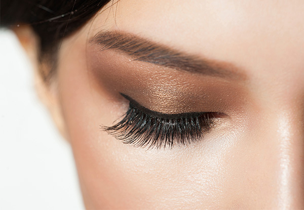 $35 for a Full Set of Individual Eyelash Extensions & Lash Tint, or $39 to incl. a Brow Shape