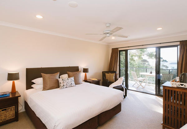 $495 for a Two-Night Luxury Stay for Two incl. Dinner for Two & Gourmet Breakfast