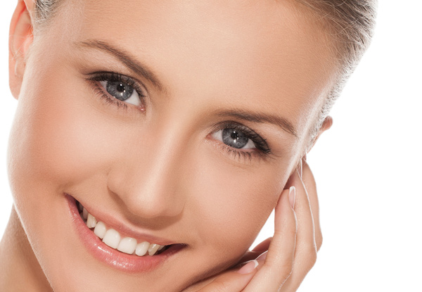 $59 for One Diamond Microdermabrasion & Vitamin C Treatment or $99 for Two Treatments (value up to $418)