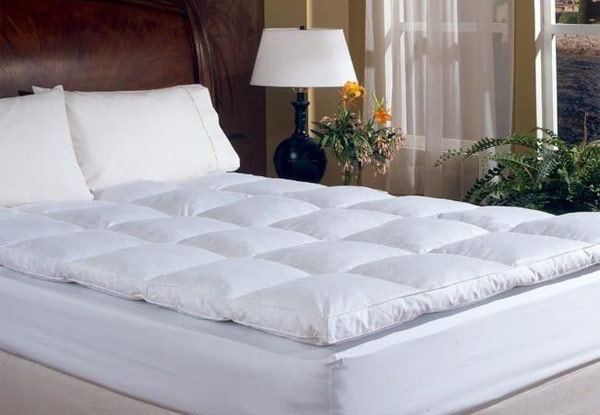 From $72 for a Luxury Thick Feather Down Mattress Topper or $117 to incl. Two Feather Pillows