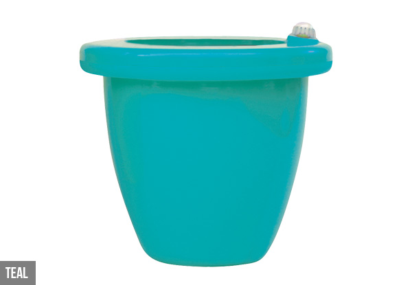 $11 for a Self-Watering Oasis Pot Available in Four Colours (value $19.98)