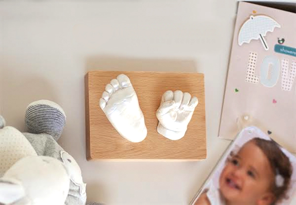 $29 for a DIY 3D Baby Hand & Foot Casting Deluxe Kit