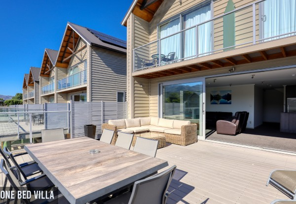 Luxury 5-Star Lakeside Stay for 2 at Marsden Lake Resort Cromwell incl. Late Checkout & $30 Food & Beverage Voucher Per Night, WiFi & Free Parking - Superior Double Lake View, Twin Studio with Lakeview or One-Bedroom Villa with Lake View Rooms Available