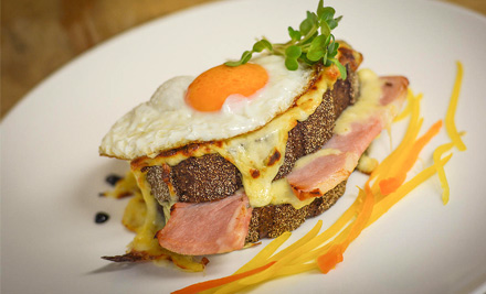 $20 for a $40 Dining & Drinks Voucher - Valid for Breakfast, Lunch or Dinner