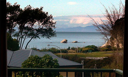 $159 for Two-Nights in a Sea View Unit for Two People in Kaiteriteri (value up to $280)