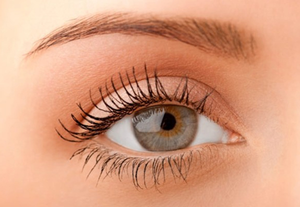 $22 for a Eye Trio incl. Eyelash Tint, Eyebrow Shape & Tint PLUS $20 Re-Book Voucher (value up to $66)