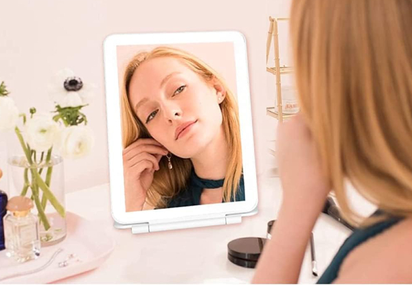 Rechargeable Travel Makeup Mirror - Two Colours Available