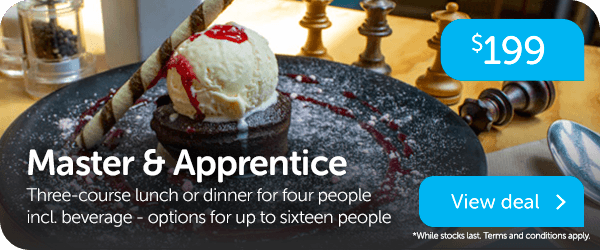 Three-course lunch or dinner for four people incl. beverage