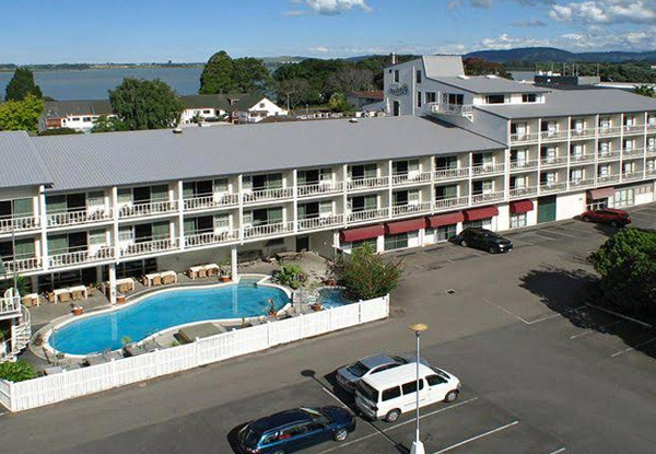 $109 for a One-Night Tauranga Stay for Two People in a Standard Single or Twin Spa Bath Room incl. Unlimited Wi-Fi, Parking & 15% Off Food & Beverage Spend During Stay or $199 for a Two-Night Stay (value up to $358)