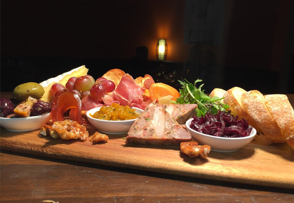 $39 for a Diva Platter & Bottle of Trinity Hill for up to Four People