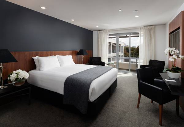 Christchurch CBD Stay for Two in a Superior King Room incl. Drink on Arrival, Parking, Daily Breakfast, $20 F&B Credit & Late Checkout - Options for Upgrade to Executive King Room & Two Nights with $30 F&B Credit or Three Nights with $40 F&B Credit