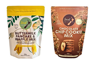 Buttermilk Pancake & Waffle Mix & Chocolate Chip Cookie Mix Winter Warmer Set