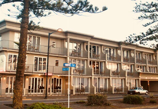 One-Night Napier Escape for Two People in a Partial Ocean View Room incl. Breakfast - Option for Ocean View Studio or Ocean View Suite