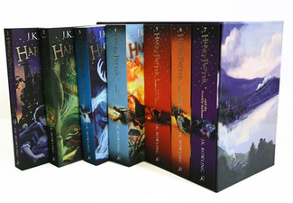 Harry Potter Complete Seven-Book Box Set