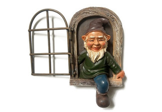 One-Pack Gnome Statue Tree Hugger - Two Designs Available & Option for Both