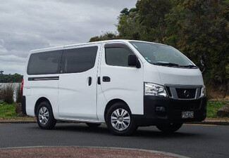 AR Truck Rental Service incl. Initial 200km - Option for Van, Small, Medium & Large Truck