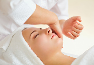 60-Minute Deep Cleansing Facial incl. Head, Neck & Shoulder Massage for One Person - Option for Two People & to incl. Ear Candling