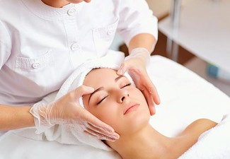 60-Min Deep Cleaning Facial with Micro Bubbles, incl. Eyebrow Shape, Head, Arms Massage & Brightening Mask, Option for 90-Min Anti-Aging, Lifting Facial with RF Treatment & LED Light Therapy