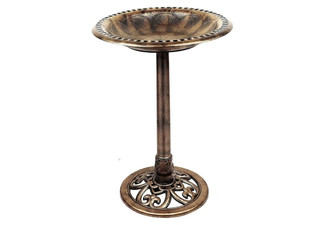 Outdoor Traditional Resin Garden Bird Bath