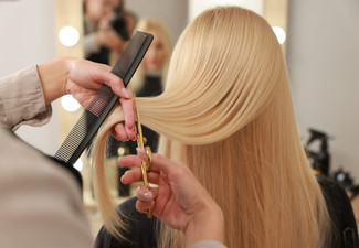 Luxe Cut & Colour Package incl. Colour, Shampoo, Conditioning, Scalp Massage,
Cut & Style