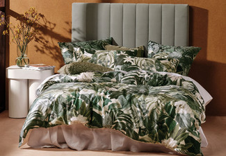 Greenhouse Duvet Cover Incl. Pillowcase - Available in Three Sizes & Option for Extra European Pillowcase