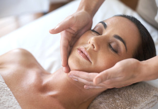 75-Minute Luxury Pamper Package incl. Facial, Eye Brow Tint & Tidy, Back, Neck & Shoulder Massage & More