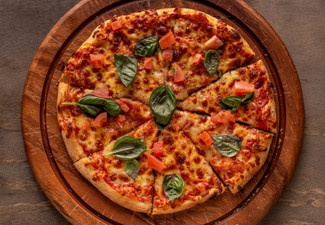 Drink, Play & Eat at One Shot Esports Bar - Option for Two Pints & Multiplayer Pizza for Two People or Six Pints & Three Multiplayer Pizzas for Six People