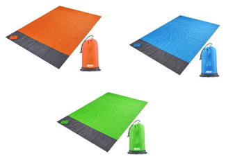 Sand-Free Pocket Beach Blanket - Two Sizes & Five Colours Available