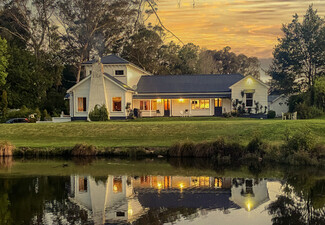 One-Night Stay at Te Rangi Lodge in the Wairarapa with Continental Breakfast & Three-Course Dinner - Options for Two People or Four People