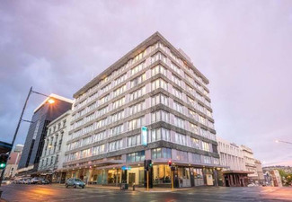 4-Star Weekend Stay At Scenic Hotel Dunedin City incl. Early Check-in & Late Check-out, Arrival Petit Fours, Daily Buffet Breakfast for Two People & Gym Access - Option for One or Two-Nights Stay in Superior King/Twin Room or Executive King/Twin Room