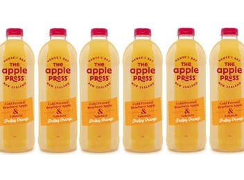 6pk of Apple & Pulpy Orange Juice