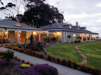 Romantic Escape for Two People