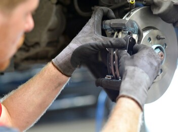 Front or Rear Brake Pad Replacement