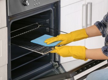 3Sixty Cleaning Services Oven Clean