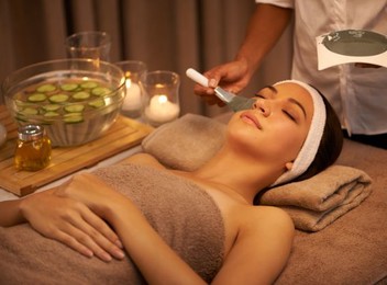 Refreshing Facial with Massage