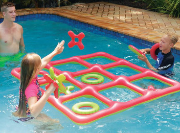 Noughts & Crosses Water Sport Game