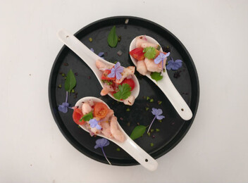 Prawns & Pink Gin Lunch Experience