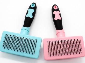 Two Self Cleaning Brushes for Pets