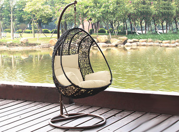 Steel Hanging Egg Chair