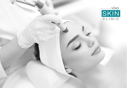 Microdermabrasion Facial Treatment incl. Your Choice of Customised Multi-Mask, Enzymatic Exfoliation or LED Light Therapy Treatment