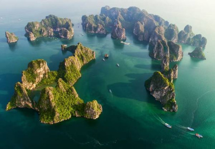 Per-Person, Twin-Share 14 Day Best of Vietnam & Cambodia incl. Breakfasts, Accommodation, Domestic Flights, Airport Transfer, Group Bus, Guided Tours & More - Option for Three, Four & Five Star Accommodation Packages