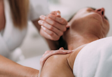 60-Minute Full Body Massage - Relaxation, Pregnancy, Deep Tissue Sports, Lymphatic Massage - Upgrade to 90-Minutes Available