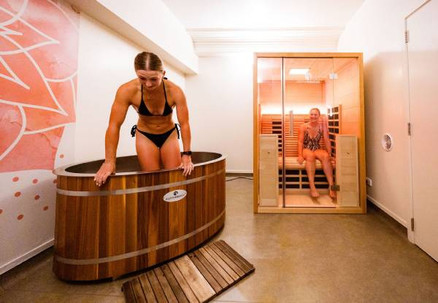 60-Minute Contrast Therapy Session for One Person - Option for Two People