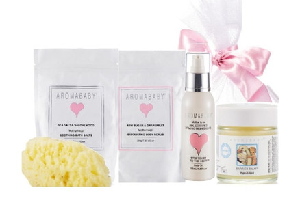 Aromababy Beauty Deluxe Motherhood Gift Set