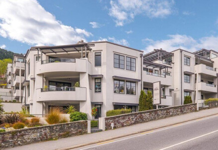 Two-Night 4.5 Star Central Queenstown Getaway for up to Four People in a Two-Bedroom Self-Catering Apartment incl. Parking, Early Check In, Late Check Out & Continental Breakfast - Options for up to Five Nights & a Roadside or Courtyard View Apartment
